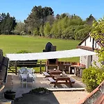 فندق مبيت وإفطار La Rame Chalais (Dordogne)