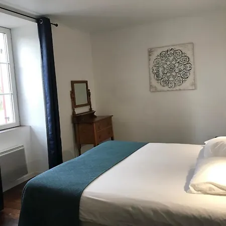 فندق مبيت وإفطار La Rame Chalais (Dordogne)